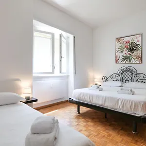 Primopiano - Pellegrino Rossi A Apartamento Milão
